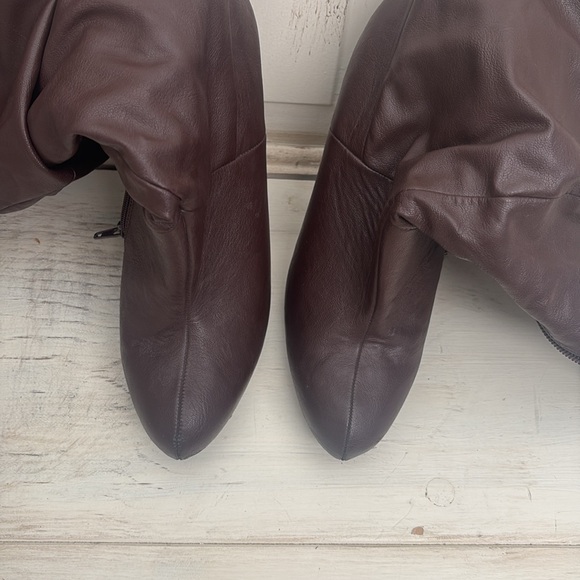 Stiletto Dress Boots - Picture 4 of 7